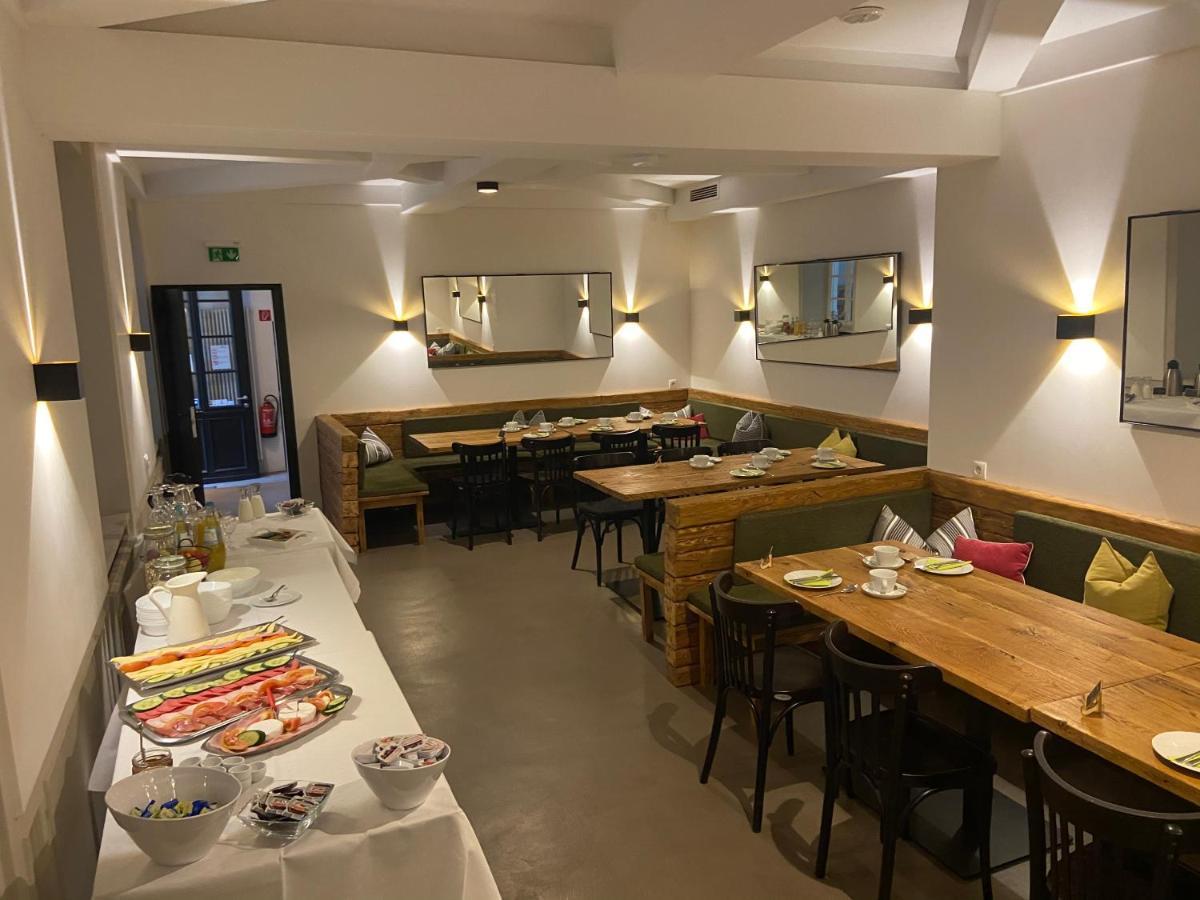 Hotel Restaurant Goldenes Ross Gollheim Zewnętrze zdjęcie