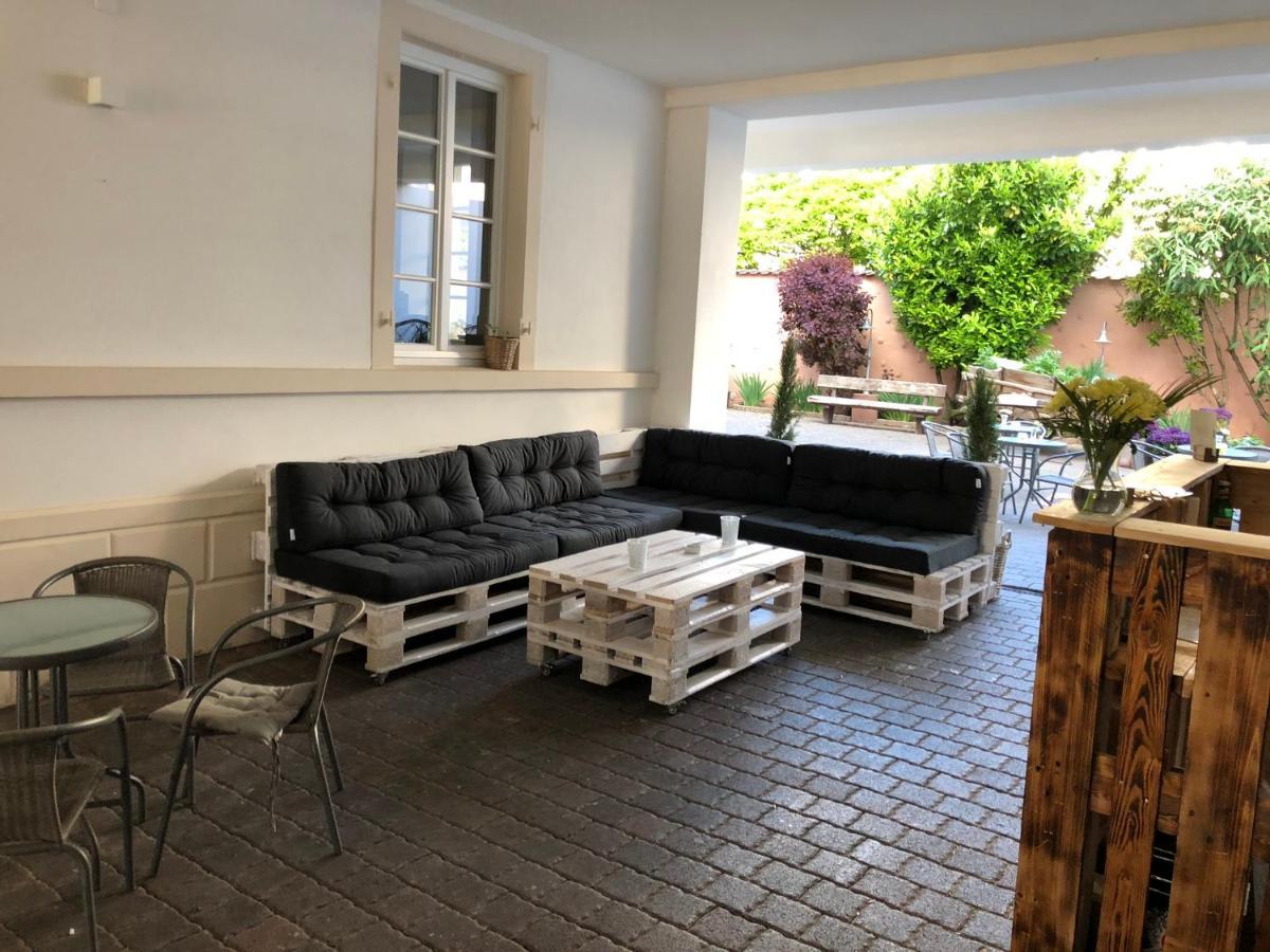Hotel Restaurant Goldenes Ross Gollheim Zewnętrze zdjęcie