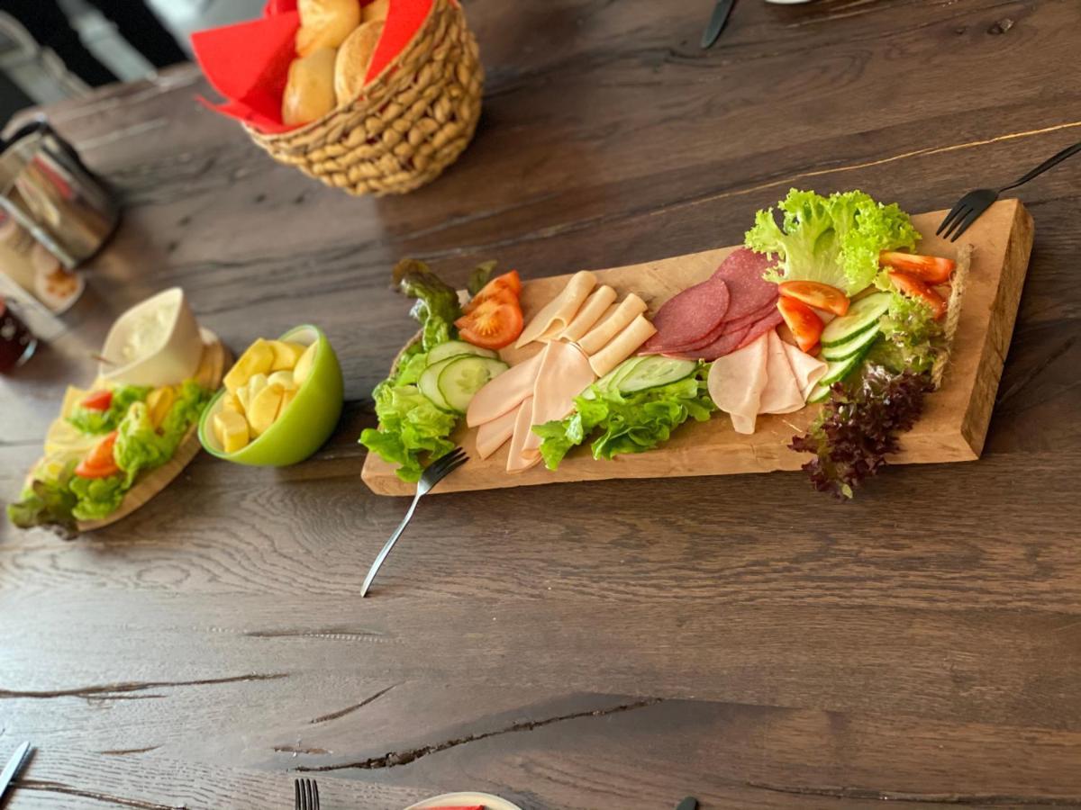 Hotel Restaurant Goldenes Ross Gollheim Zewnętrze zdjęcie