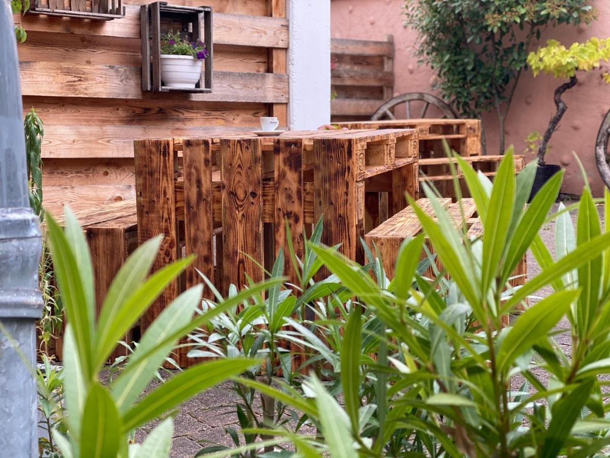 Hotel Restaurant Goldenes Ross Gollheim Zewnętrze zdjęcie